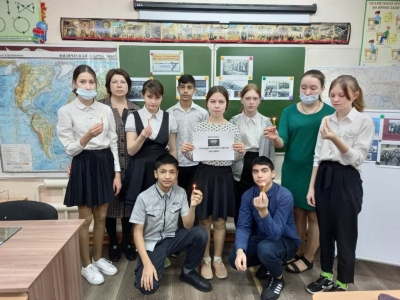 Линейка посвященная открытию месячника патриотического воспитания